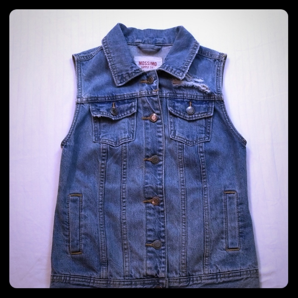 Mossimo women's Denim Vest Distressed  Sleeveless